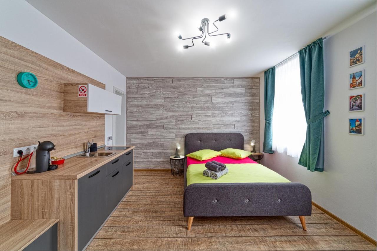 T House Lägenhet Sibiu Exteriör bild
