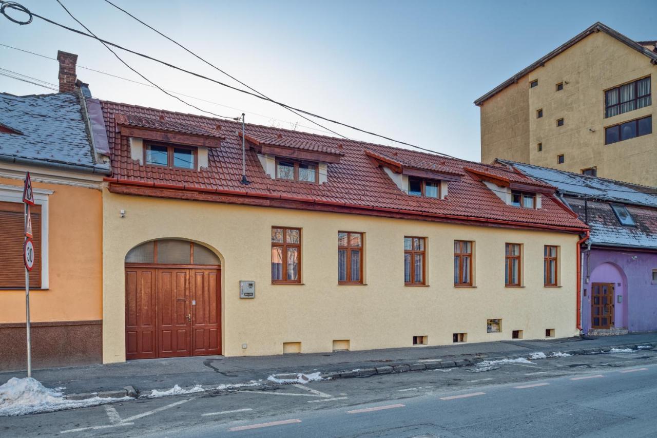 T House Lägenhet Sibiu Exteriör bild
